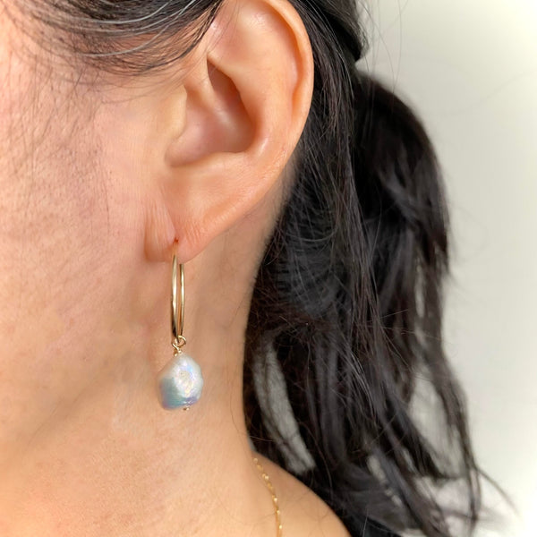 HERA Keishi Pearl Gold Hoop Earrings