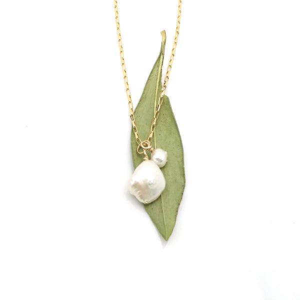 HERA Keishi Pearl Gold Hoop Earrings
