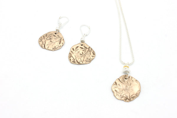 Leaves in Freeform Bronze Necklace