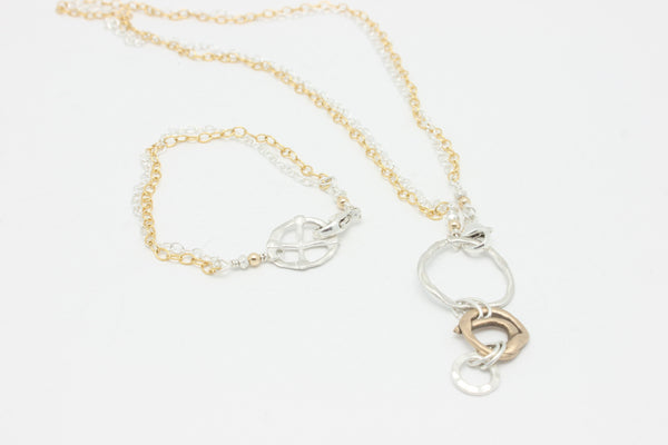 Three Ring Three Way Intersect Necklace