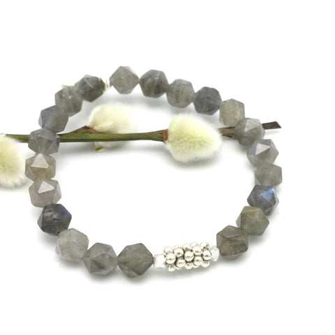 Labradorite Starcut Stones & Flower Bead Stretch Bracelet